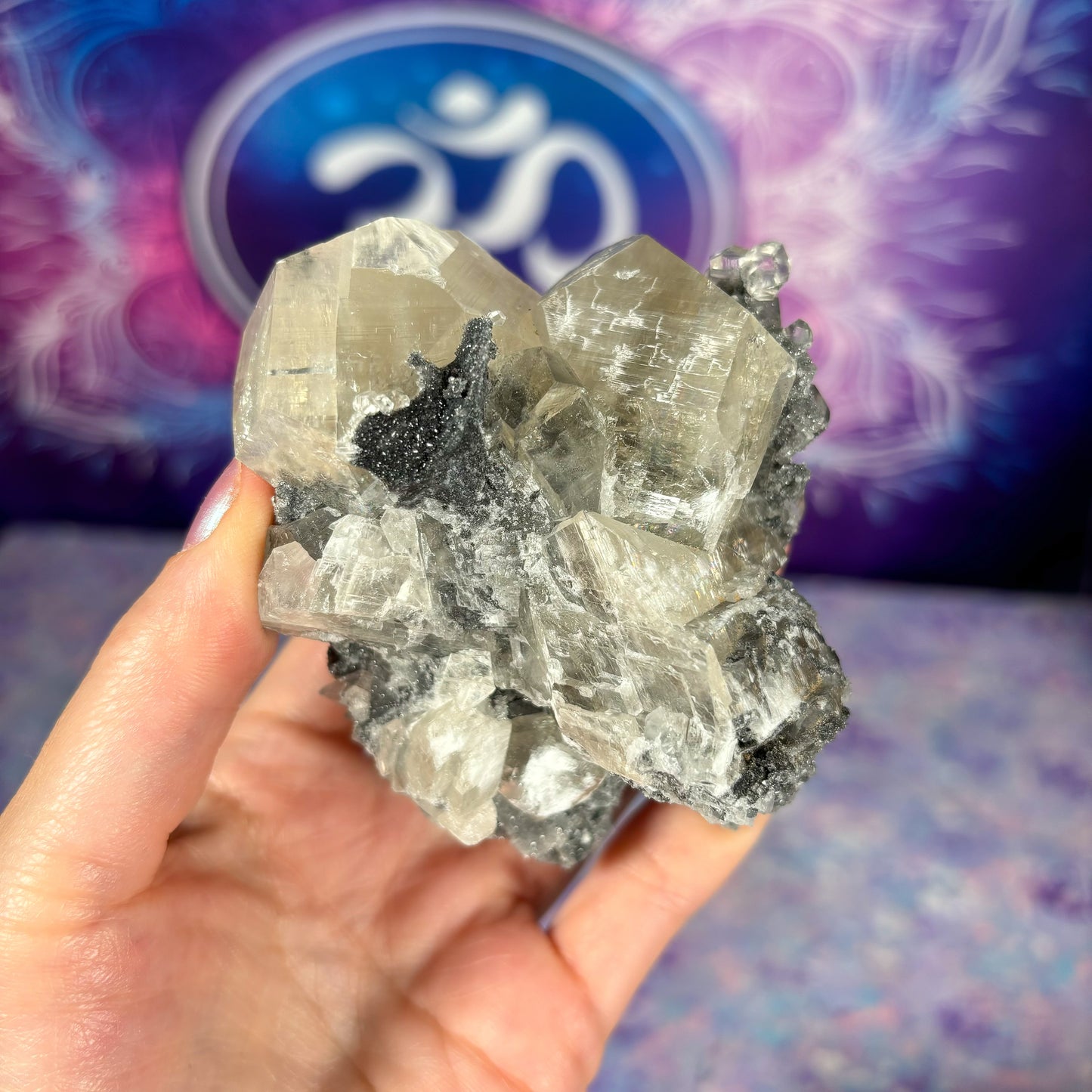 Chalcedony, Quartz, Calcite E