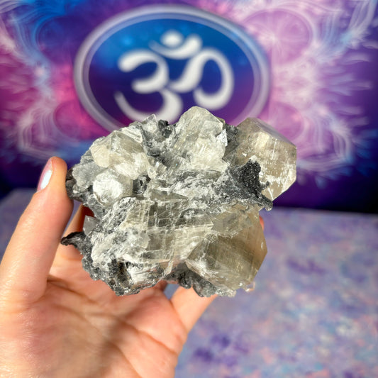 Chalcedony, Quartz, Calcite E