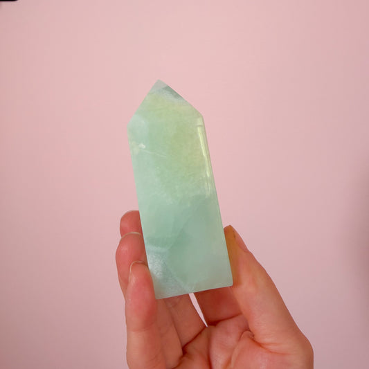Pistachio Calcite Towers