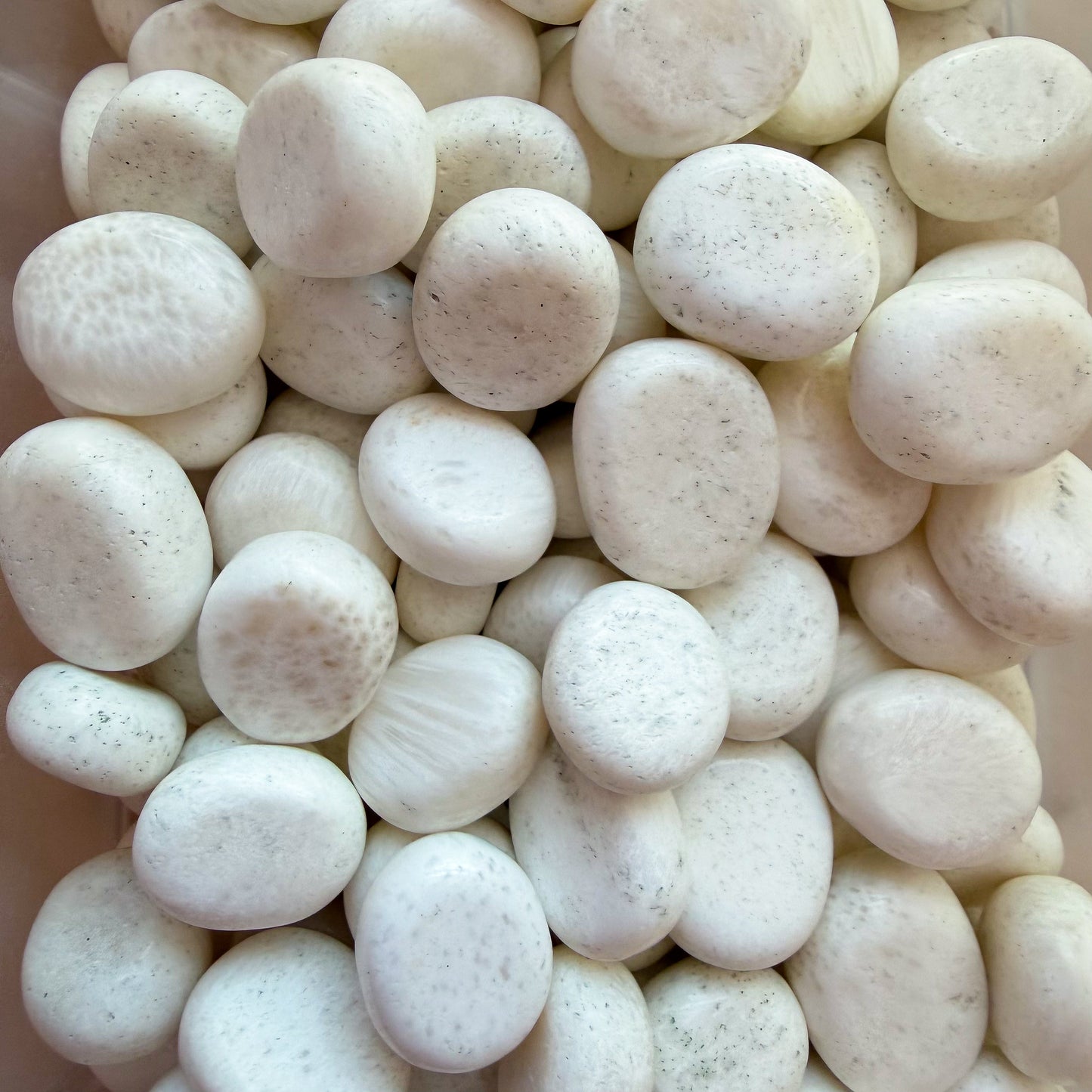 Scolecite Pebbles