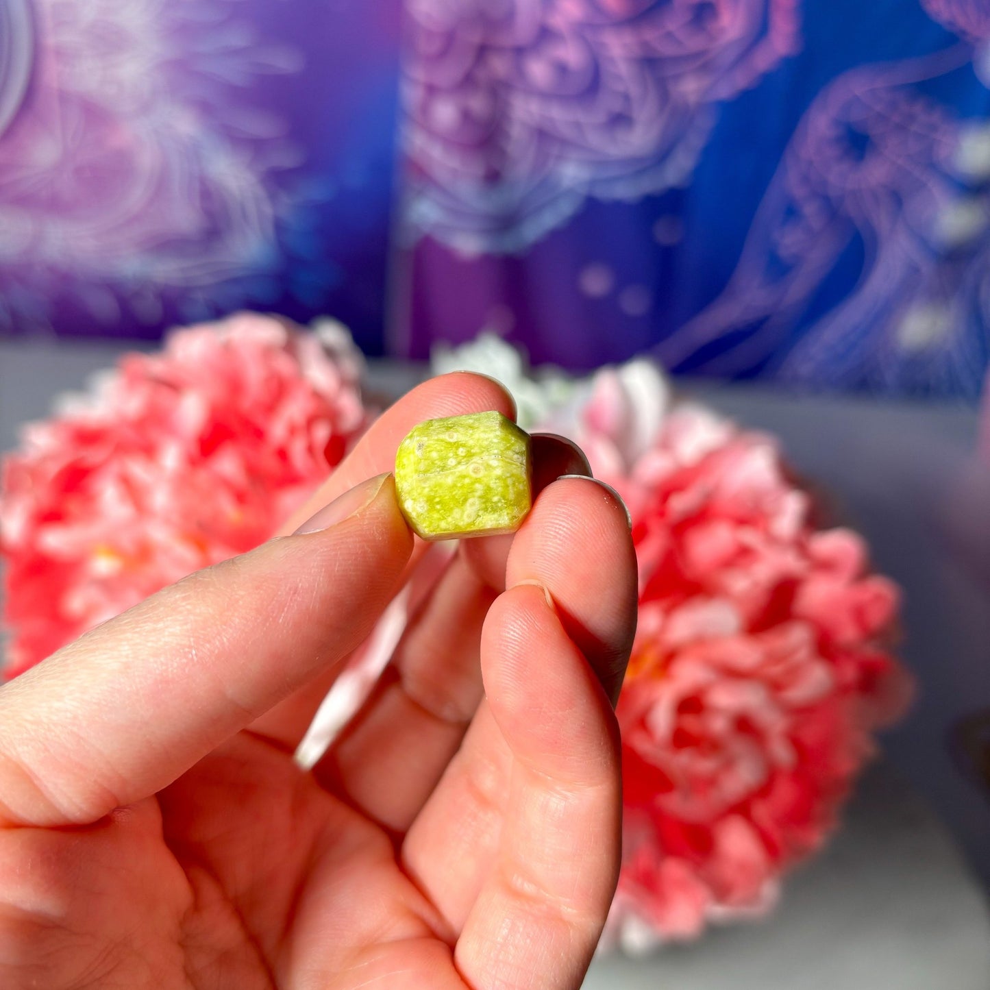 Healerite Pocket Stone - Crystal Concepts