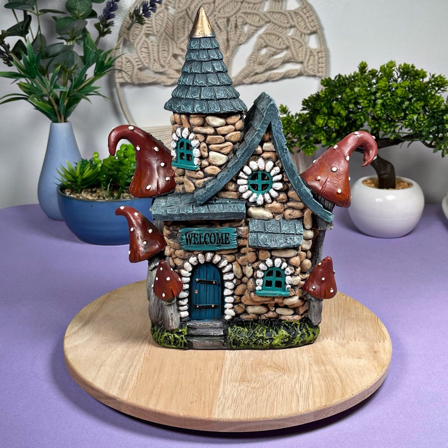 LED Mushroom House - Crystal Concepts
