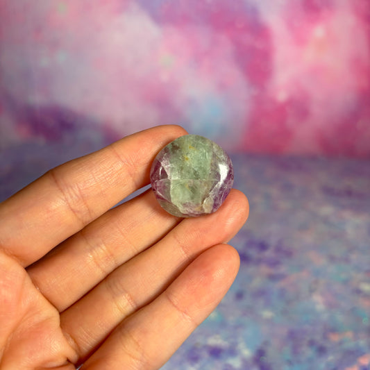 Fluorite Mini Flat Palm Misfit