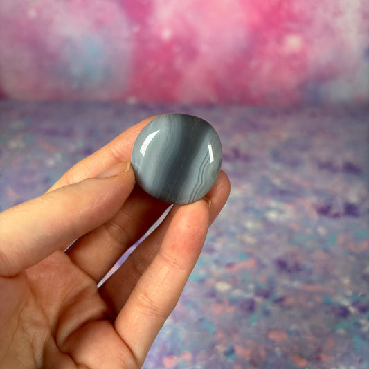 Banded Agate Mini Flat Palm Misfit