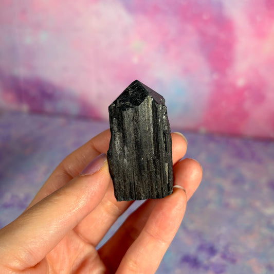 Black Tourmaline Point XS