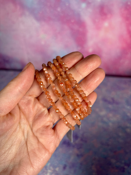 FACETED SUNSTONE BRACELET