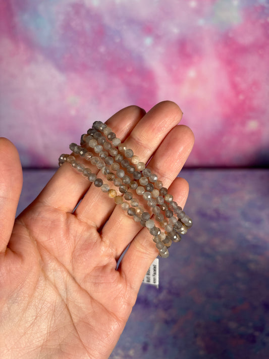 FACETED STONE MULTI MOONSTONE BRACELET