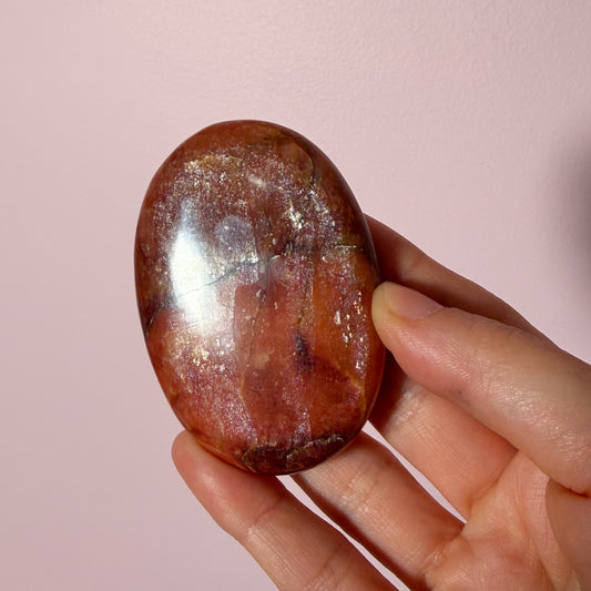 Red Moonstone Flat Palm