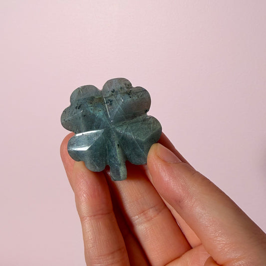 Labradorite Clover Misfit