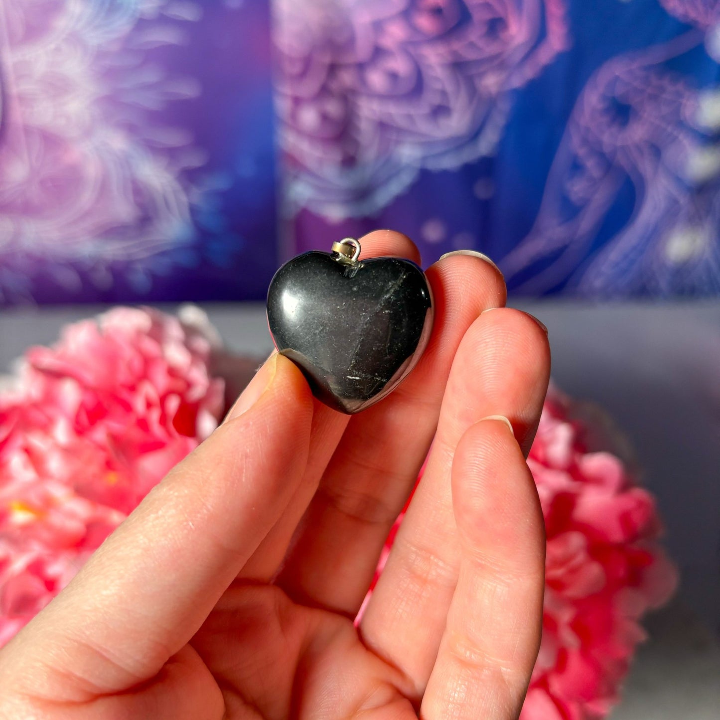 Shungite Heart Pendant - Crystal Concepts